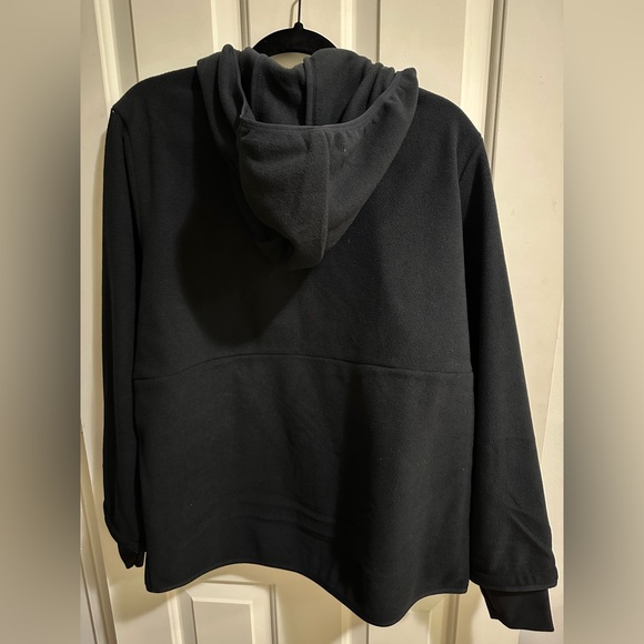 Beyond yoga size medium black fleece pullover - Picture 5 of 5